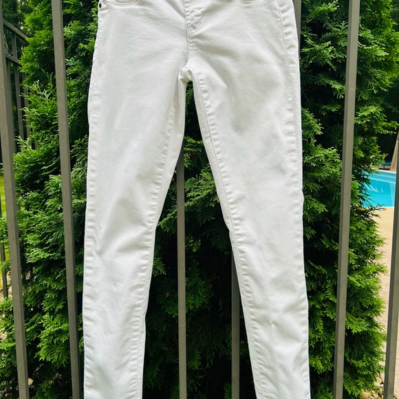 Articles Of Society Denim - White slim jeans with some stretch.